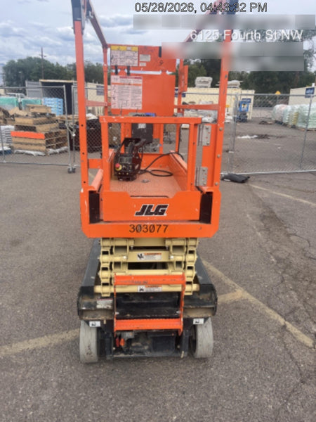 2023 JLG ES1932