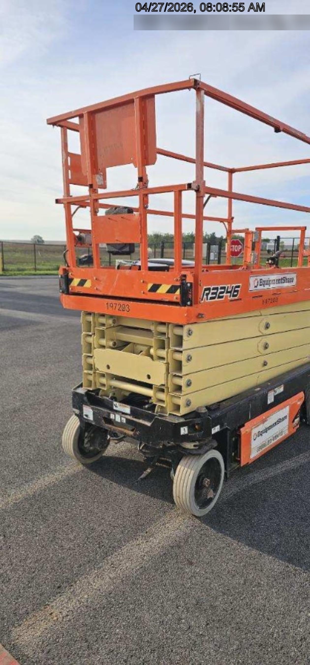 2022 JLG R3246