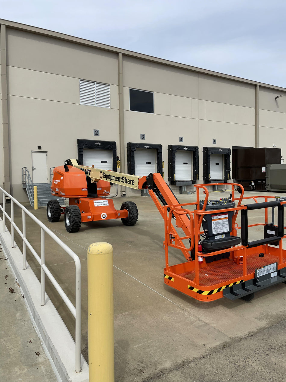 2023 JLG 460SJ