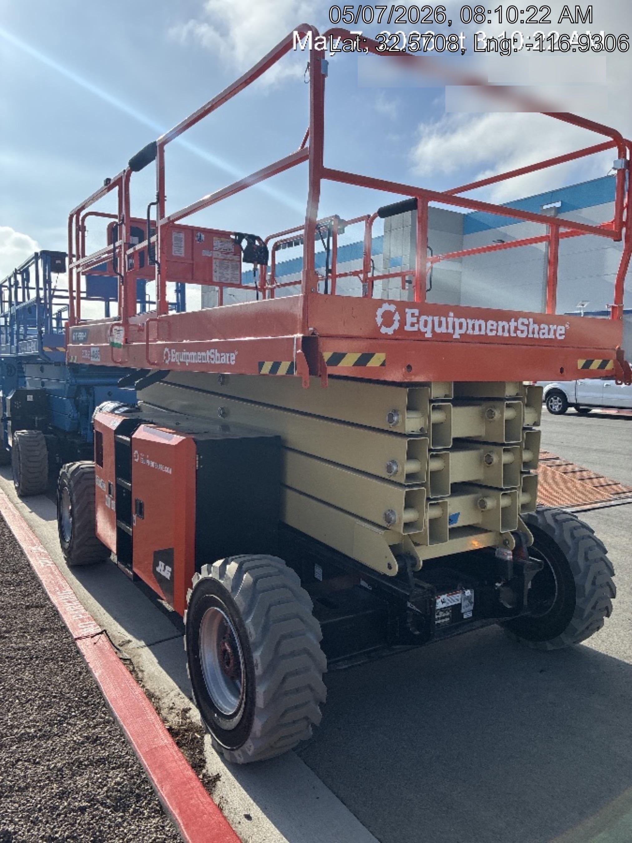 2024 JLG RT4394