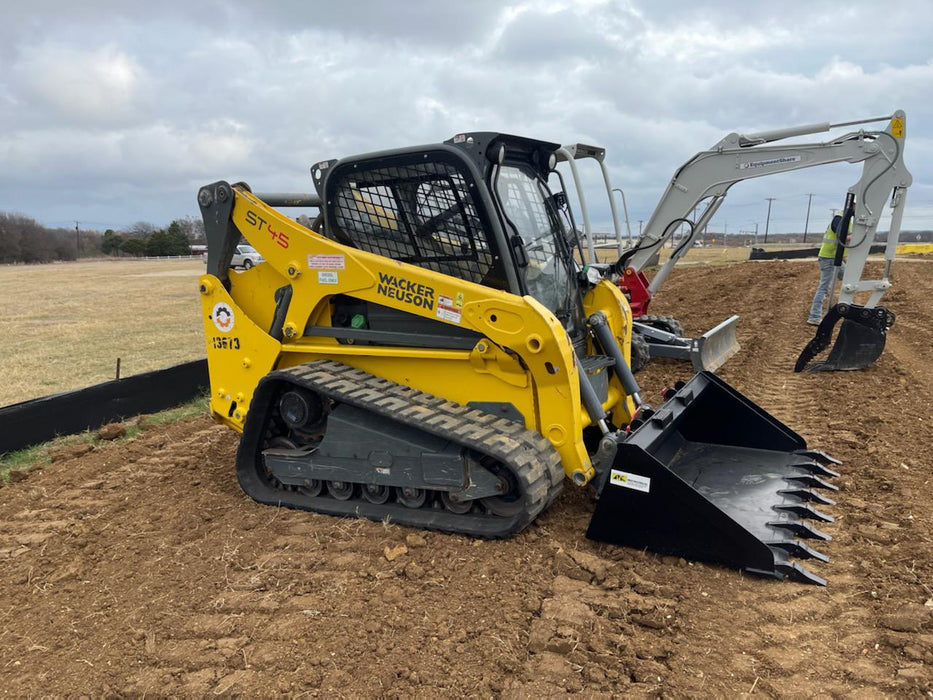 2021 TAKEUCHI TB235-2R