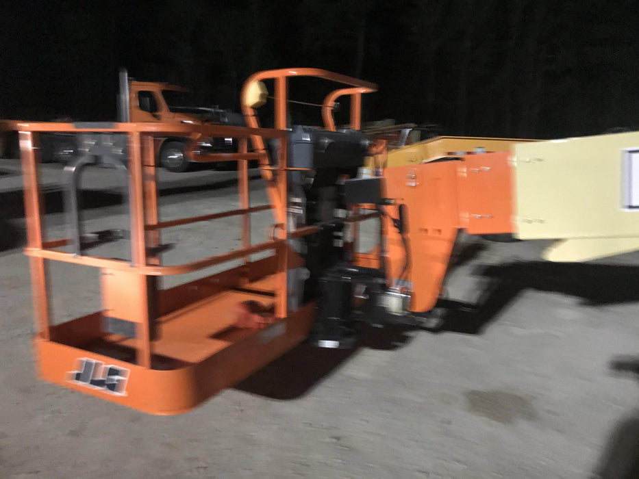 2019 JLG 600S 4WD