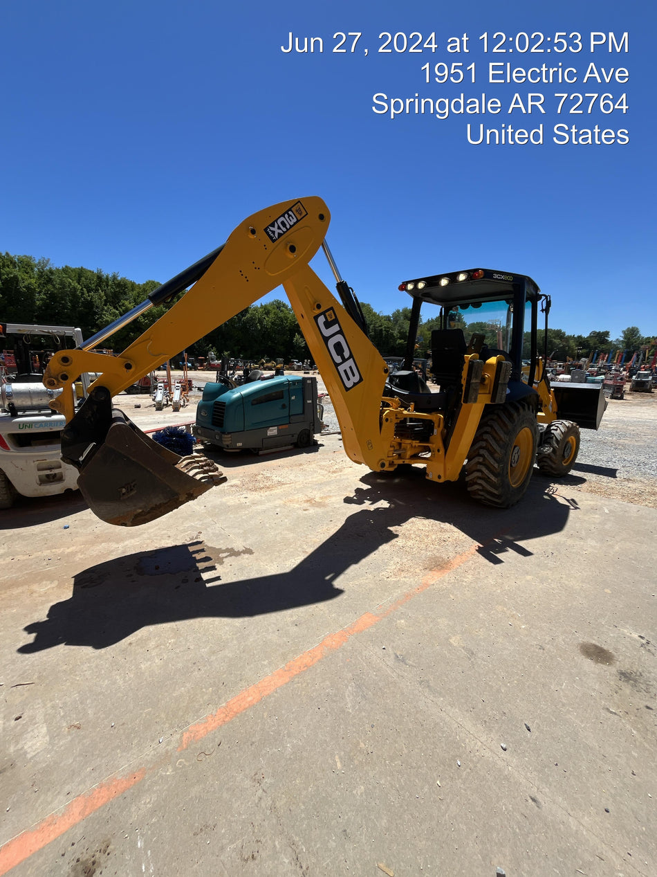 2023 JCB 3CX-14