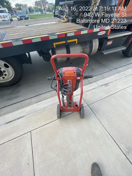 2021 HILTI TE 3000-AVR