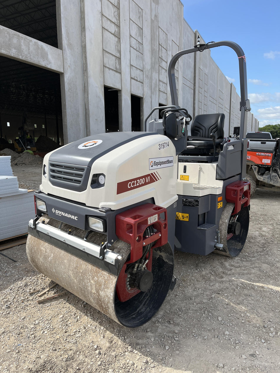 2023 DYNAPAC CC1200