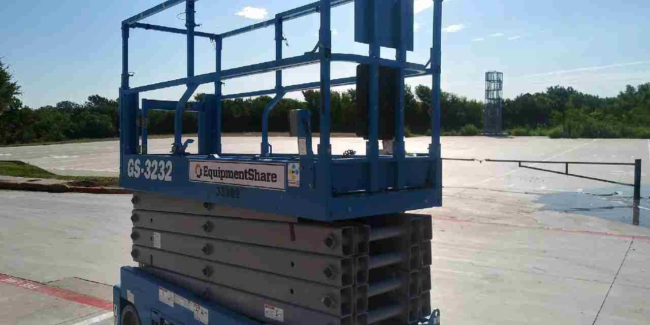 2019 Genie GS-3232 Standard Options