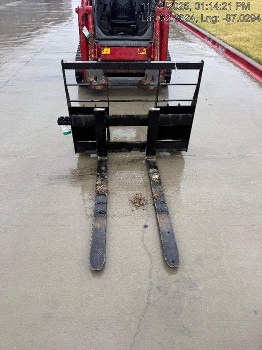 2025 ARROW MATERIAL HANDLING 48" Pallet Forks - Arrow