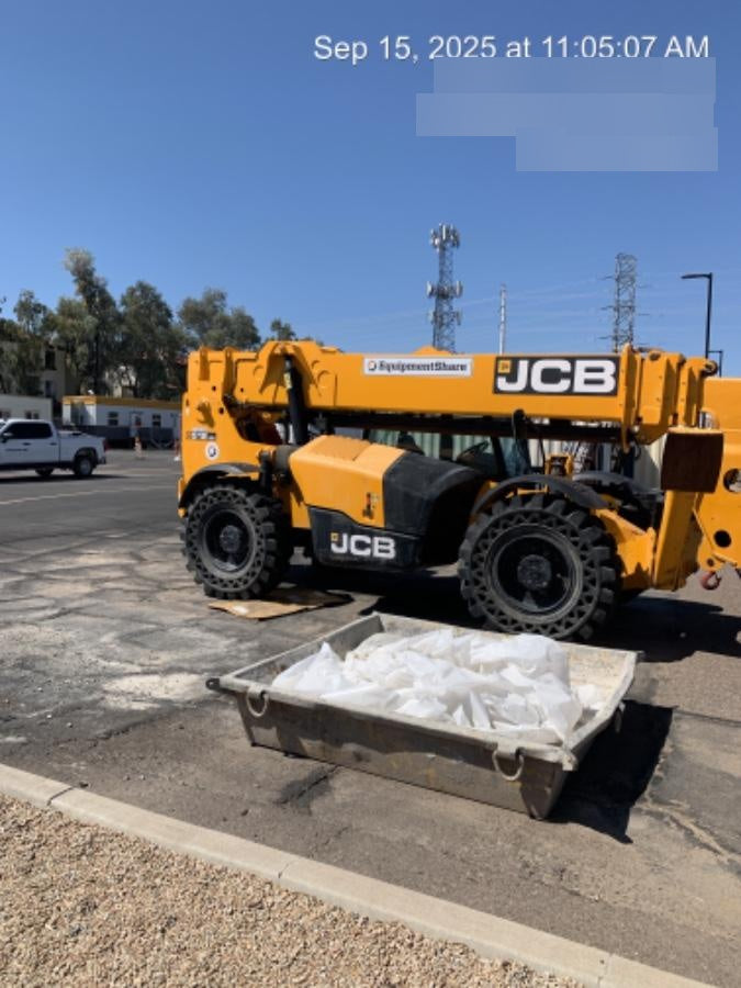 2022 JCB 512-56
