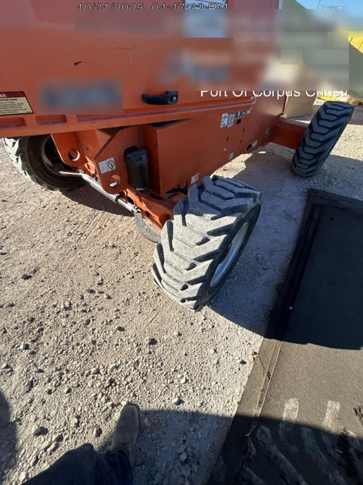 2019 JLG 400S