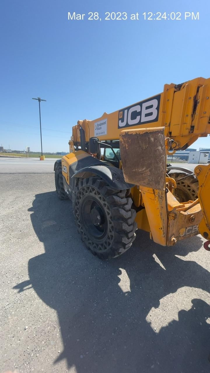 2019 JCB 512-56