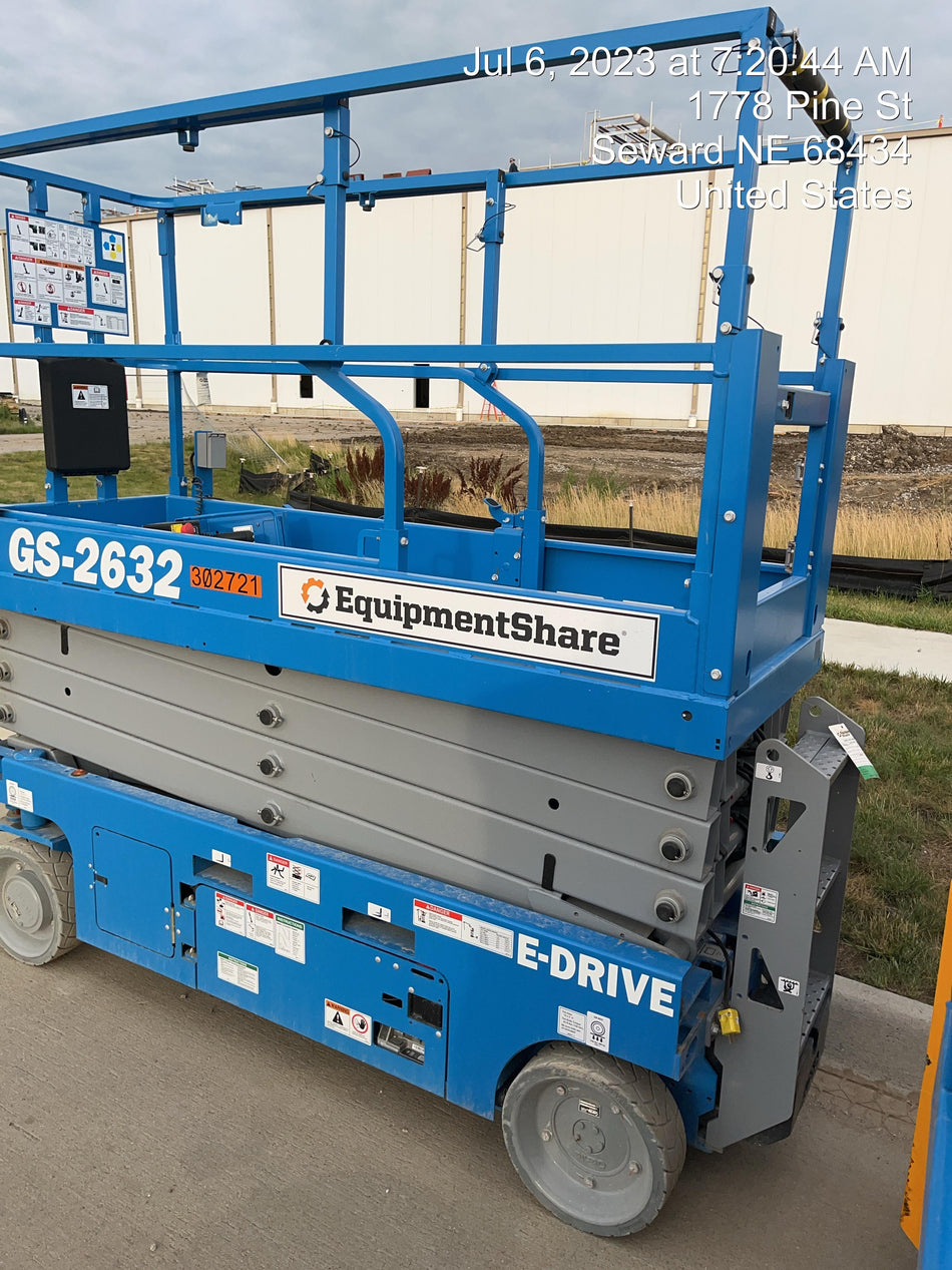 2023 GENIE GS-2632