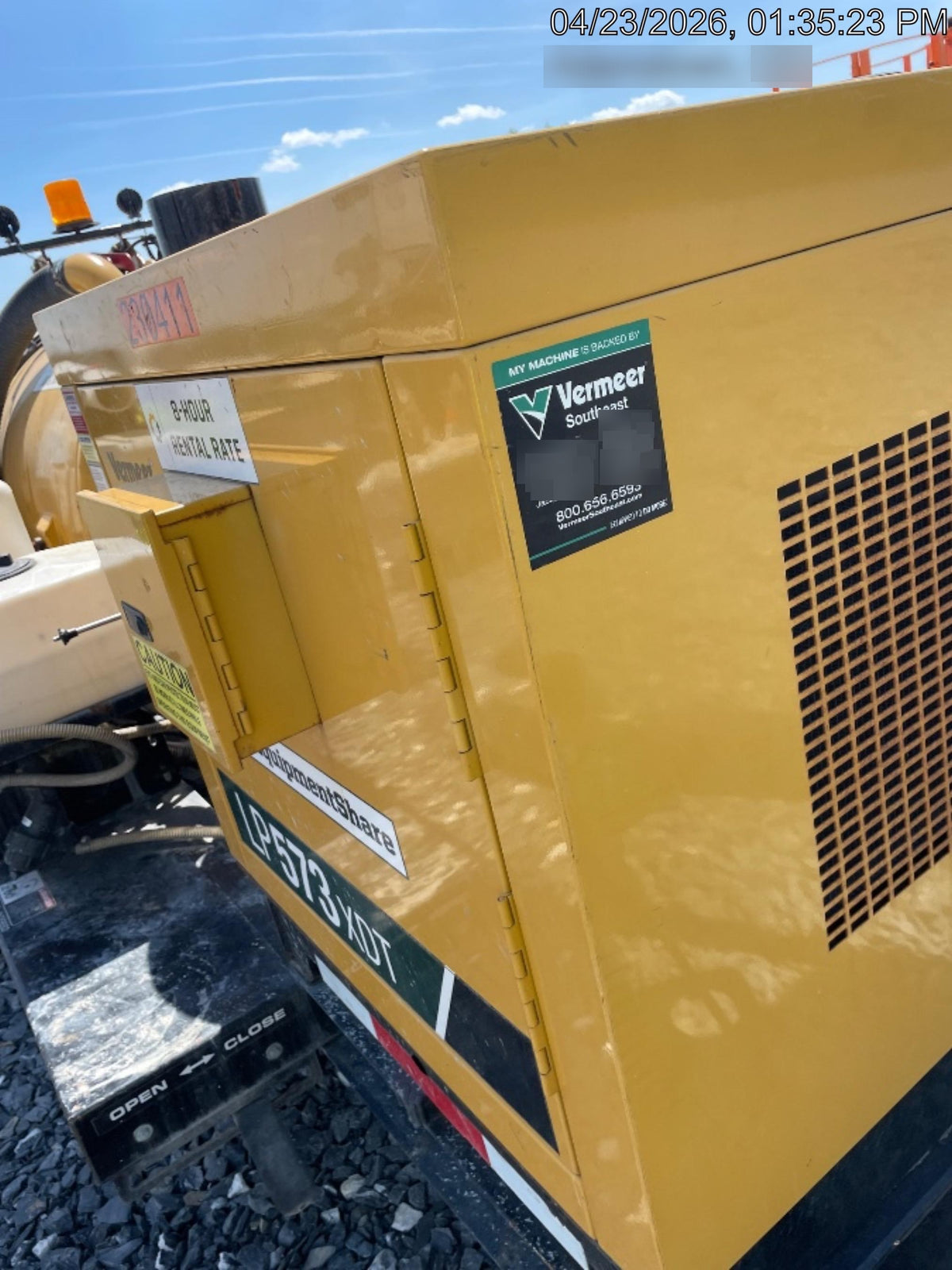 2022 Vac-Tron LP573XDT T4 Koehler Diesel Engine, 500 Gallon Debris Tank, x2 100 Gallon Water Tanks