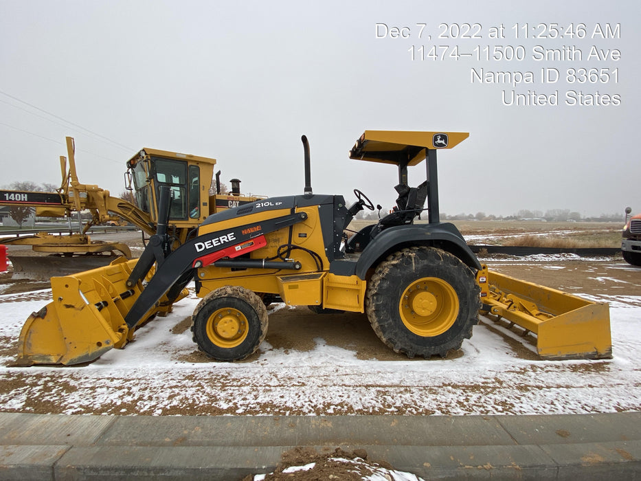 2017 JOHN DEERE 210LEP