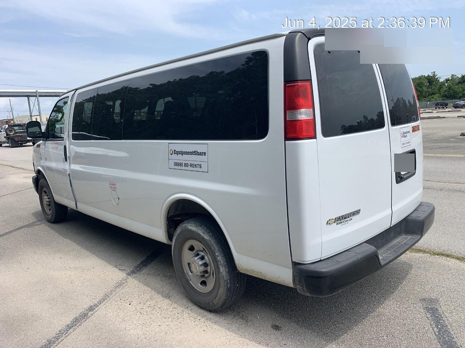 2023 CHEVROLET Express Van - Rental