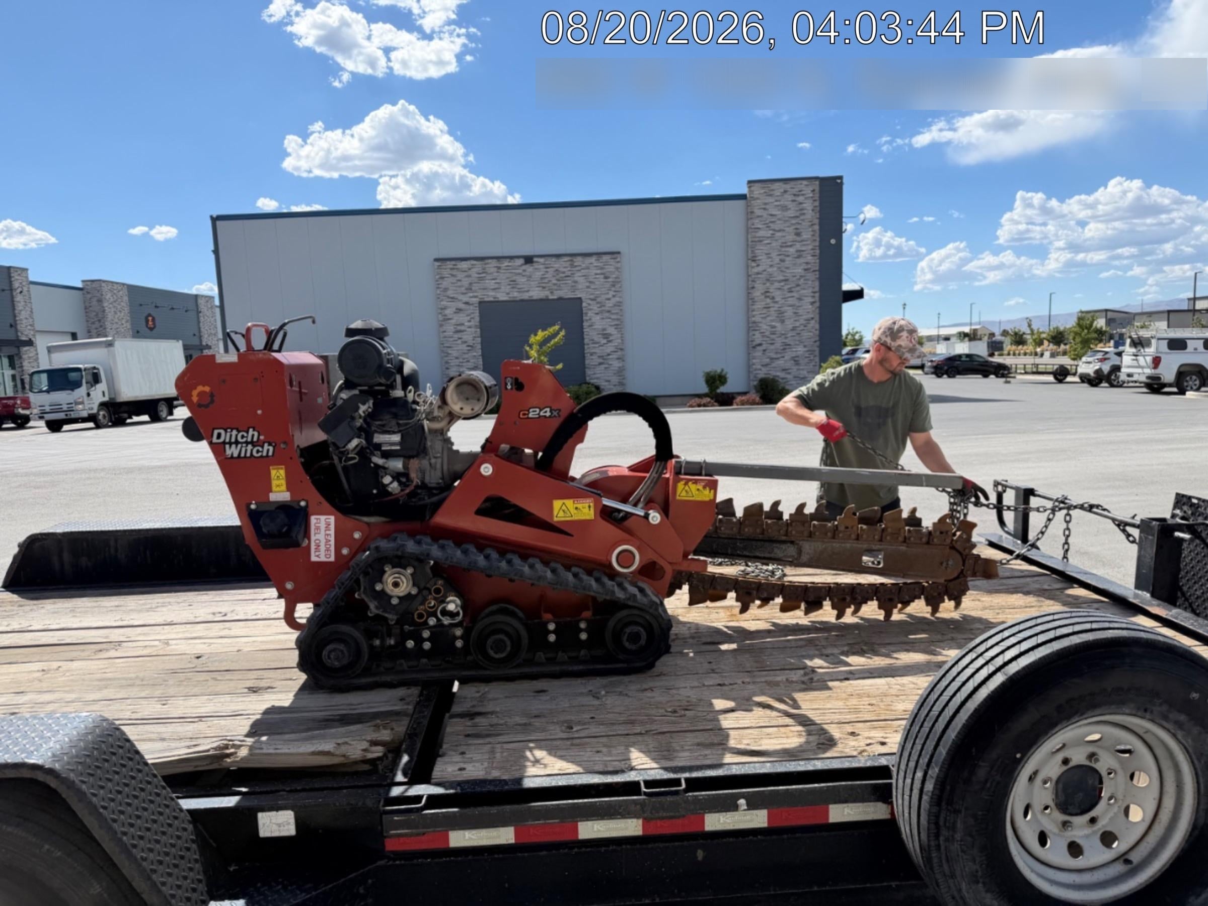 2020 DITCH WITCH C24XA
