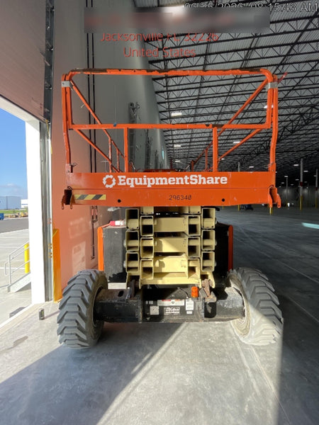 2023 JLG RT4394