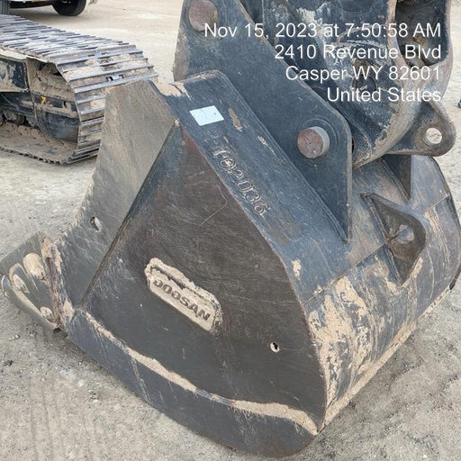 2019 DOOSAN 42" Excavator Bucket