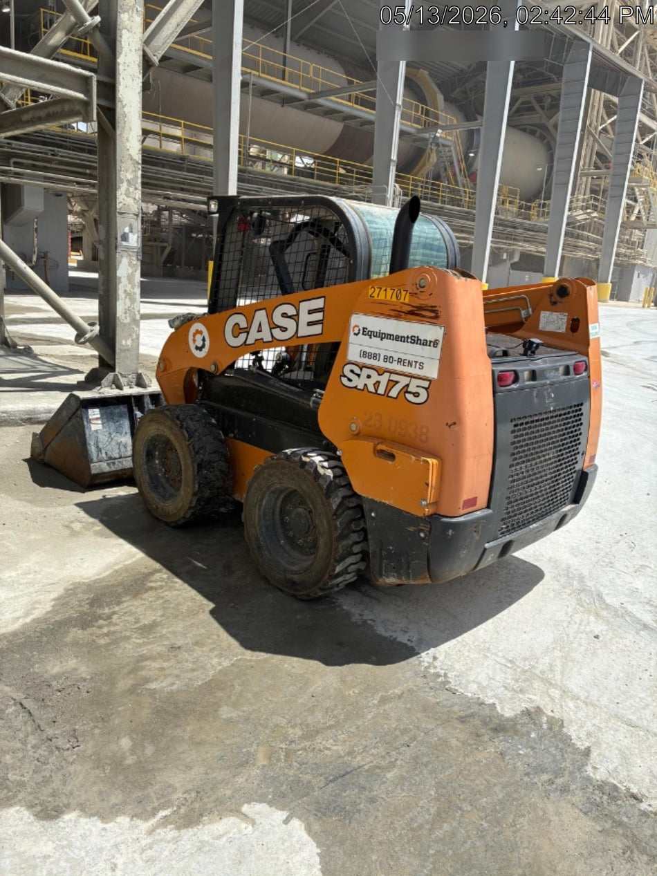 2019 CASE SR175
