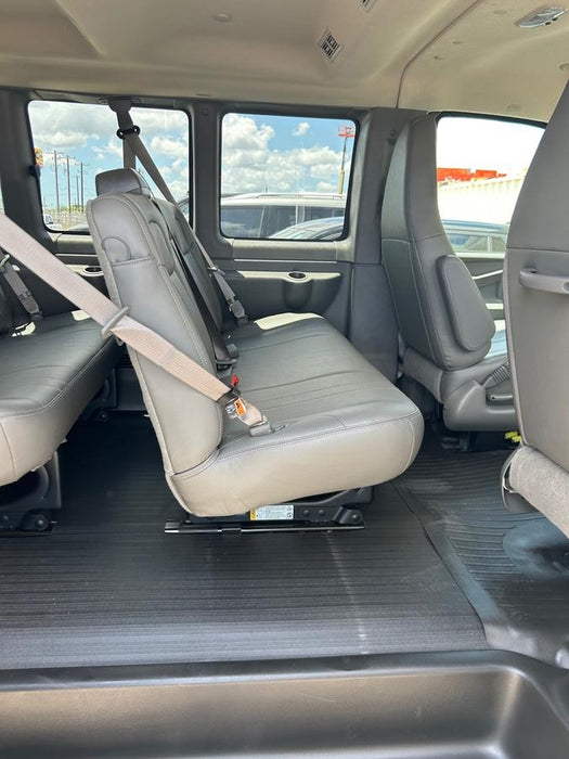 2025 CHEVROLET Express Van - Rental