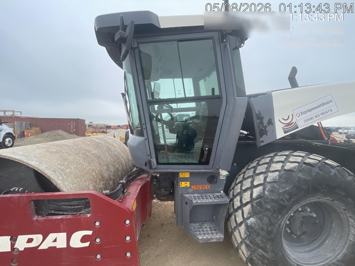 2022 DYNAPAC CA2500D