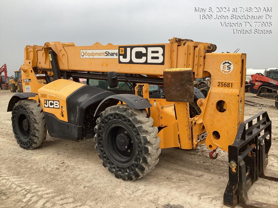2019 JCB 512-56 109 HP w/CAB/HVAC, Beacon, Aux Hydraulics, Worklights, Solid Tires