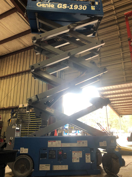2018 GENIE GS-1930