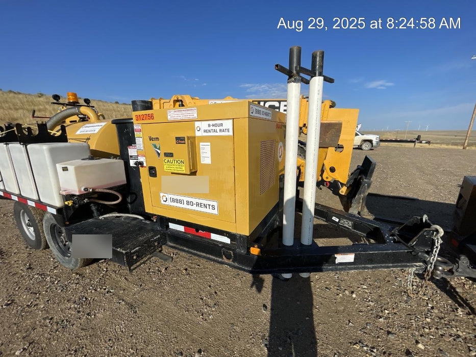 2023 Vac-Tron LP573XDT T4 Koehler Diesel Engine, 500 Gallon Debris Tank, x2 100 Gallon Water Tanks