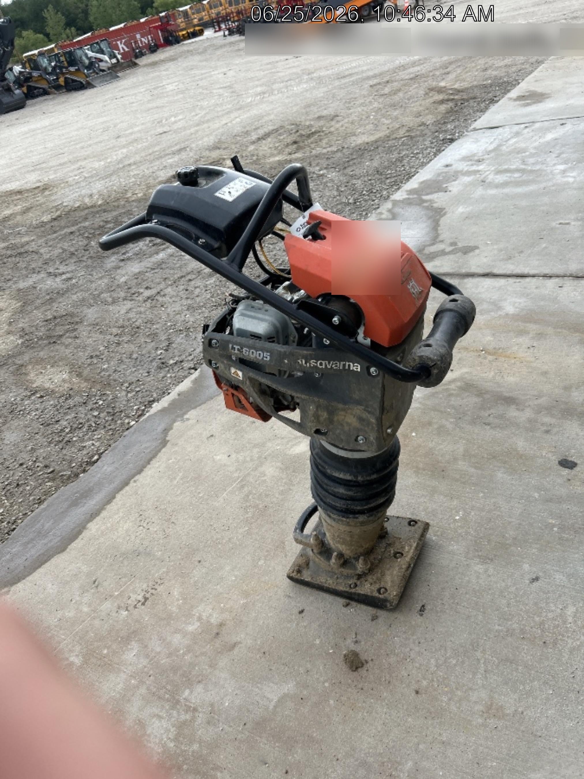 2024 HUSQVARNA LT6005
