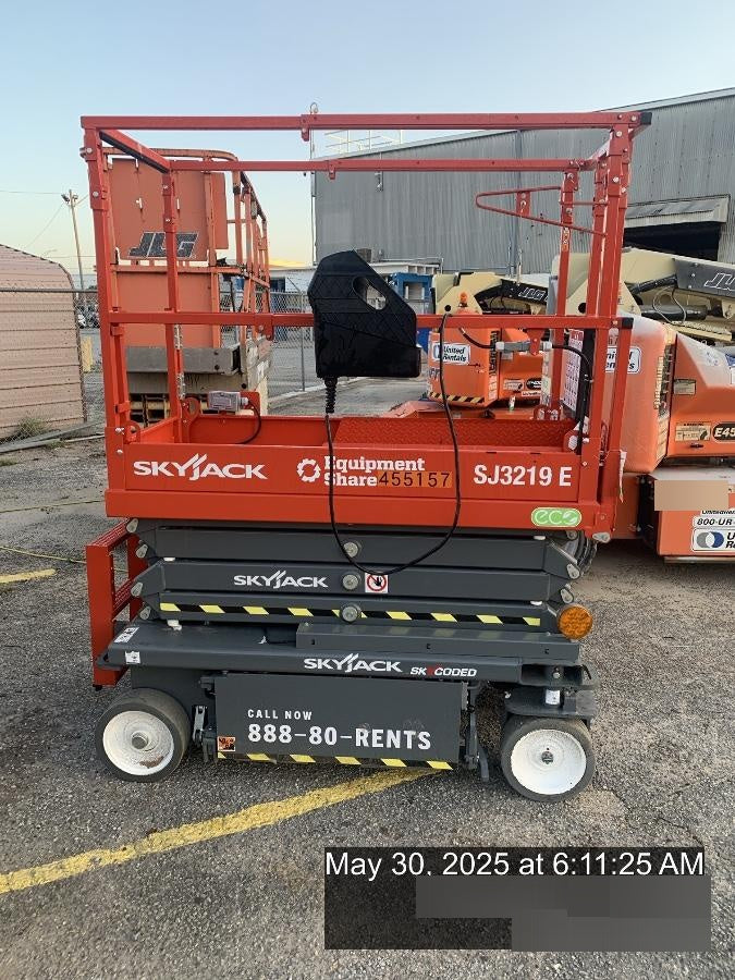 2024 SKYJACK SJ3219E