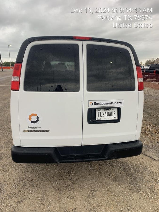 2023 CHEVROLET Express Van - Rental