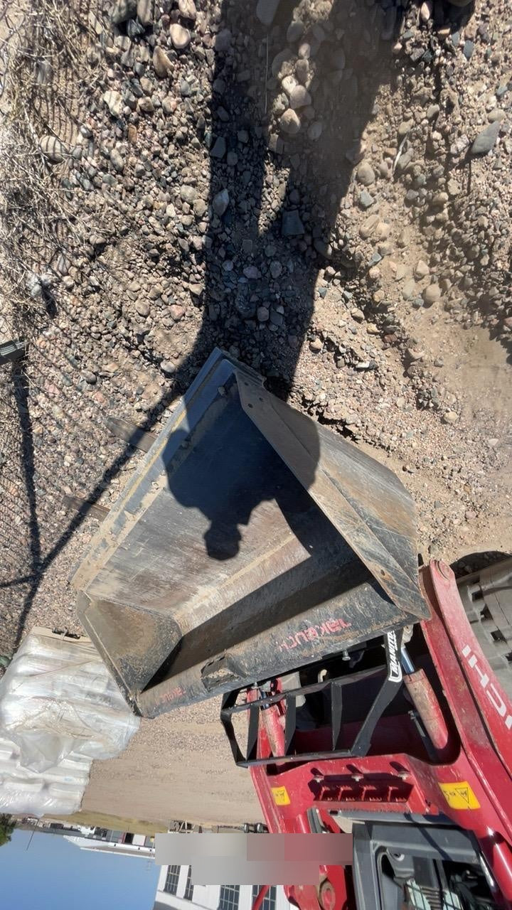 2023 MANITOU 50504723