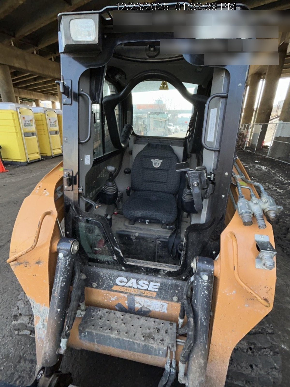 2021 CASE TR270B