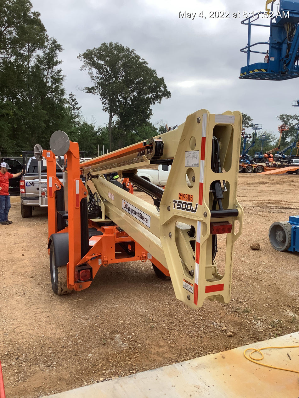 2022 JLG T500J