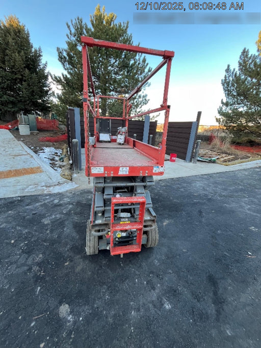 2018 Skyjack SJIII-3226 Skyjack SJIII3226 Scissor Lift w/Trojan Batteries