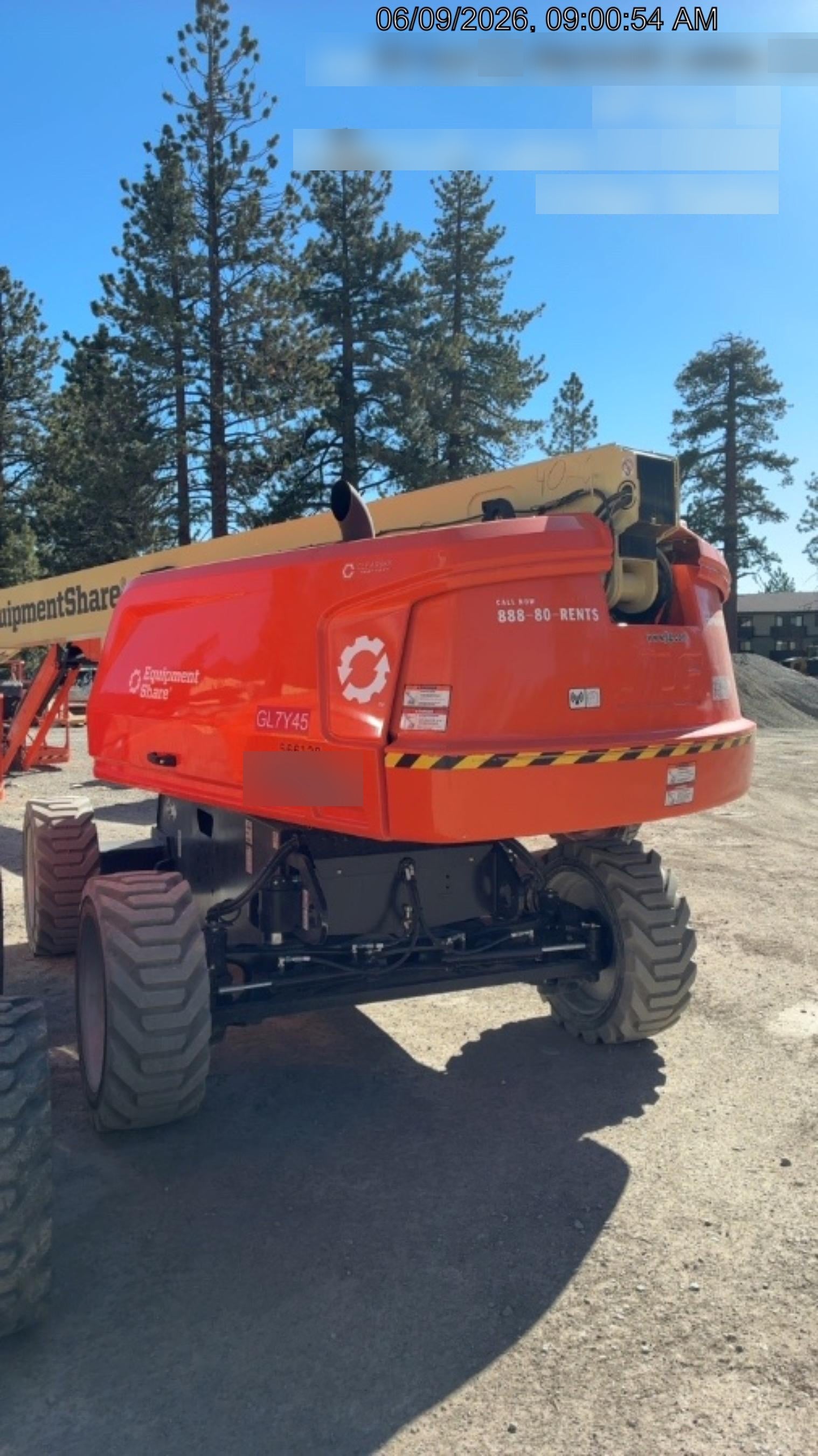 2025 JLG 660SJ