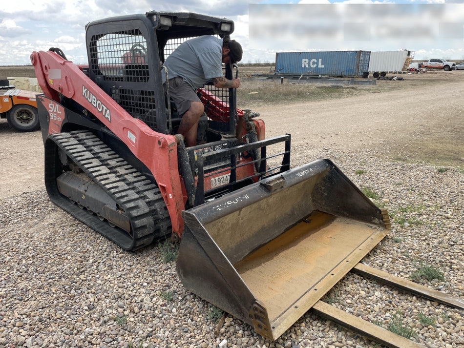 2025 ARROW MATERIAL HANDLING F5100CB