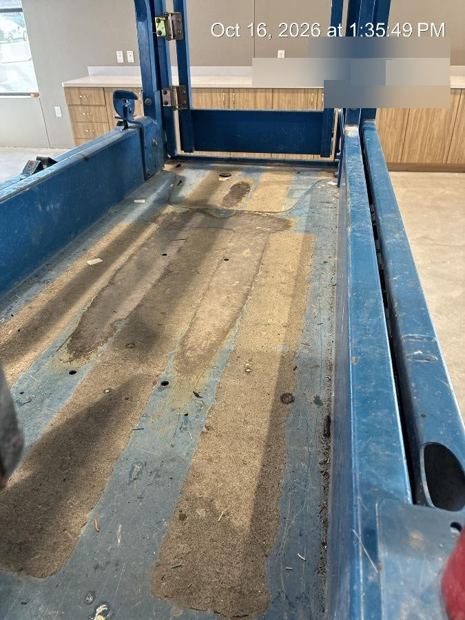 2020 Genie GS-1930 Solid Non Marking Tires, Beacon, Folding rails with half height swing gate, 800W Inverter