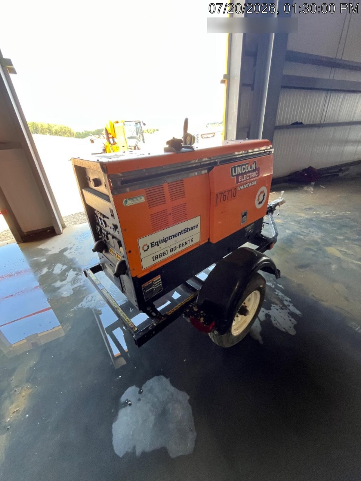 2021 Lincoln Electric Vantage 322 Vantage 322 Ready Pak 3 w/ Decals, ORANGE (includes trailer, cable rack, fender light kit) NO Telematics