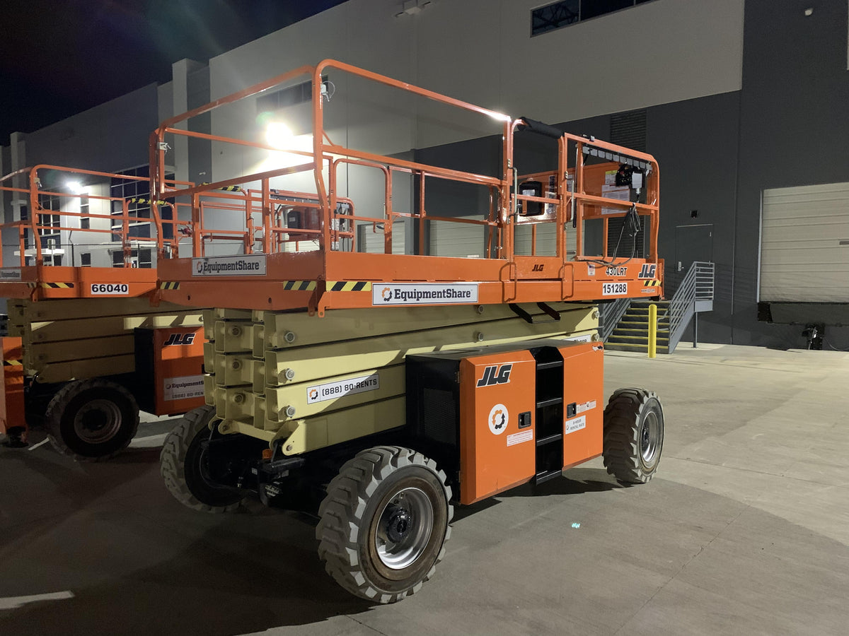 2021 JLG 430LRT