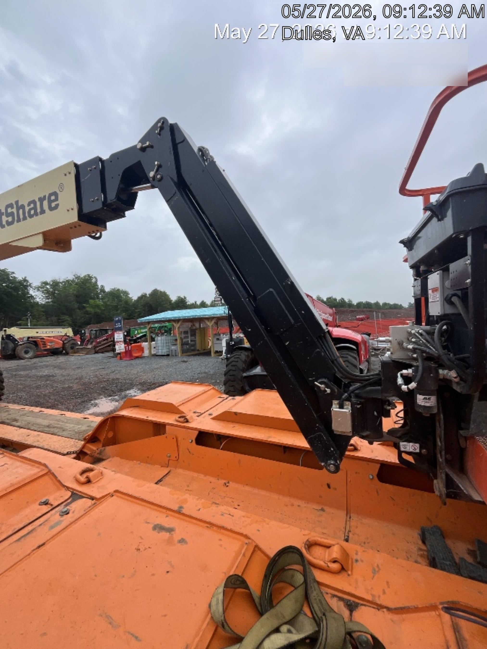 2025 JLG 860SJ