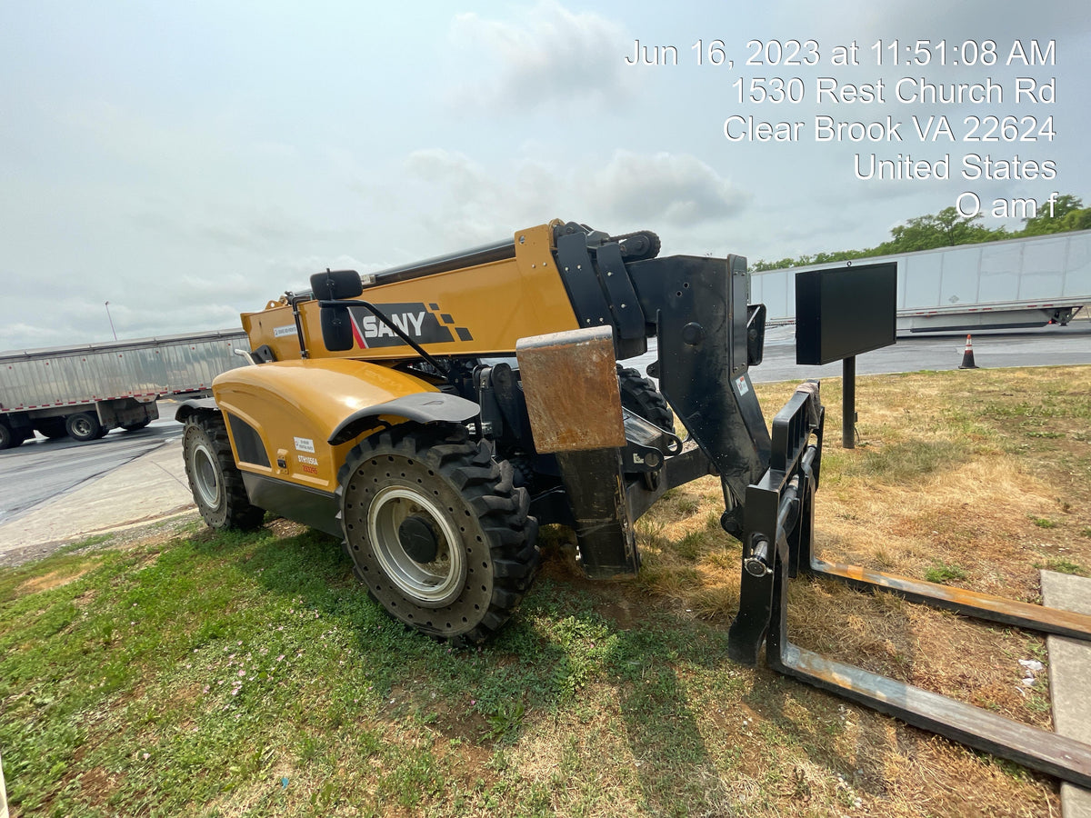 2022 SANY STH1056