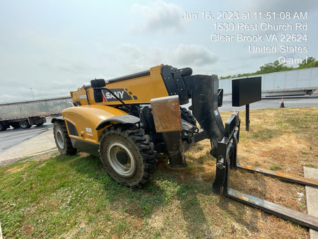 2022 SANY STH1056