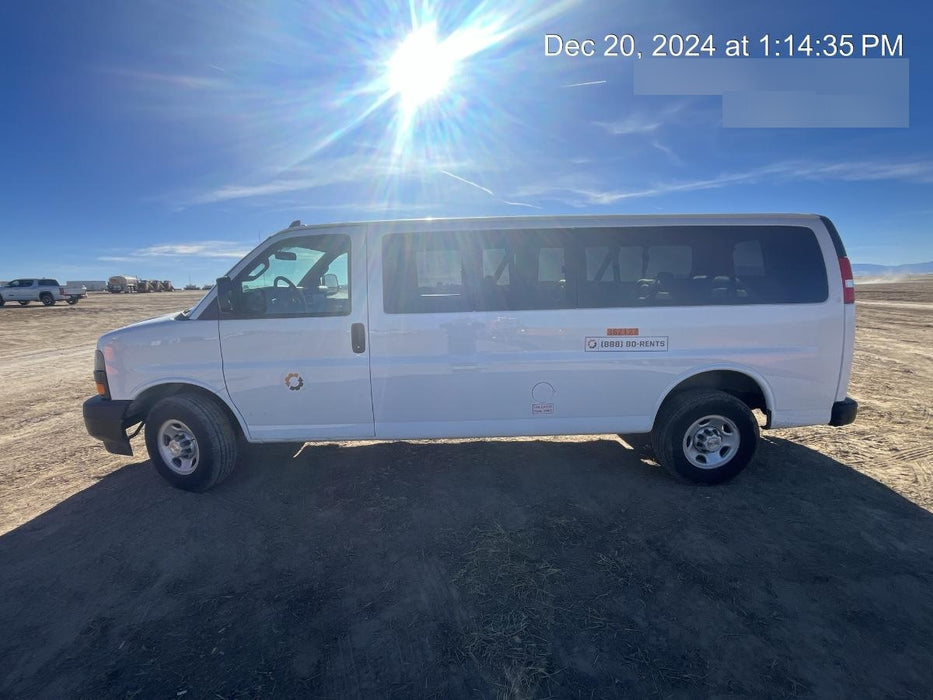 2023 CHEVROLET Express Van - Rental
