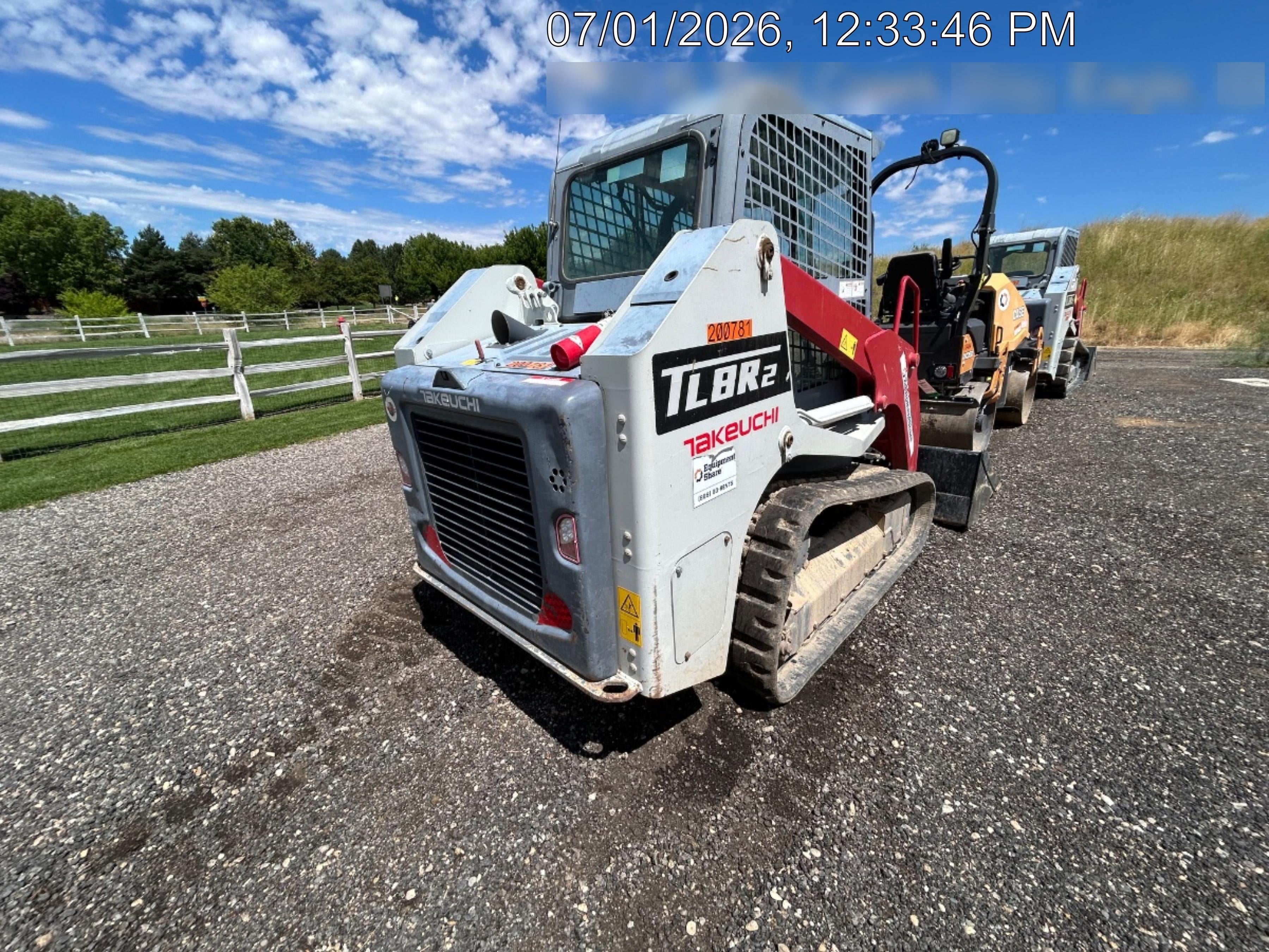 2022 TAKEUCHI TL8R2-CR
