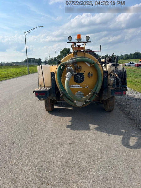 2022 VAC-TRON LP573XDT