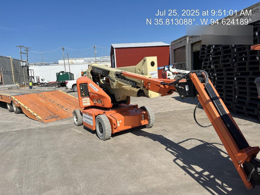 2019 JLG E400AJPN