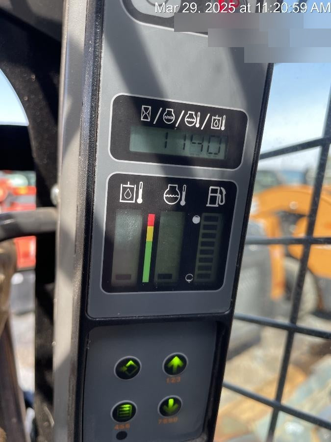 2023 CASE SV280