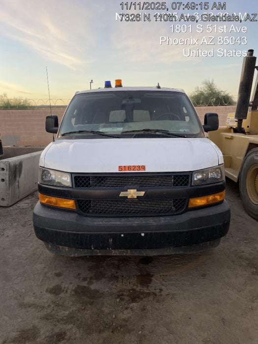2025 CHEVROLET Express Van - Rental