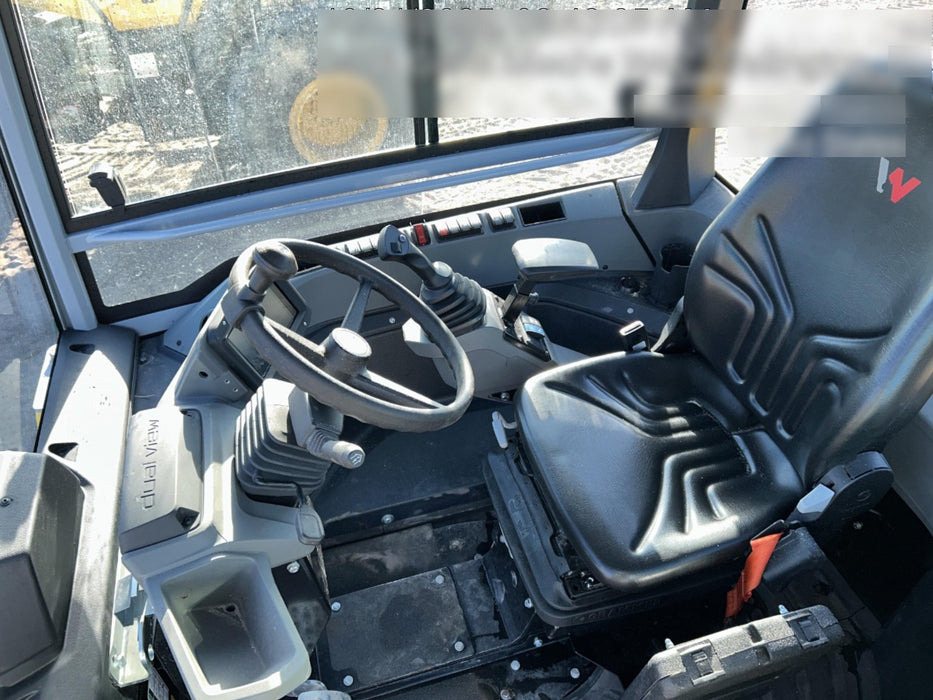 2025 WACKER NEUSON DV605 Cab Turf Tires