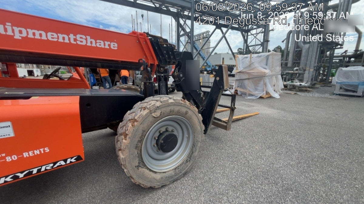 2023 SKYTRAK 12054